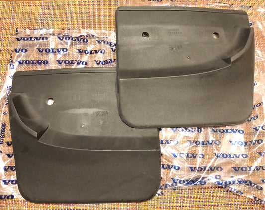ボルボ 240 260 マッドガード(泥除け)フロント左右セット【ボルボ純正・新品】