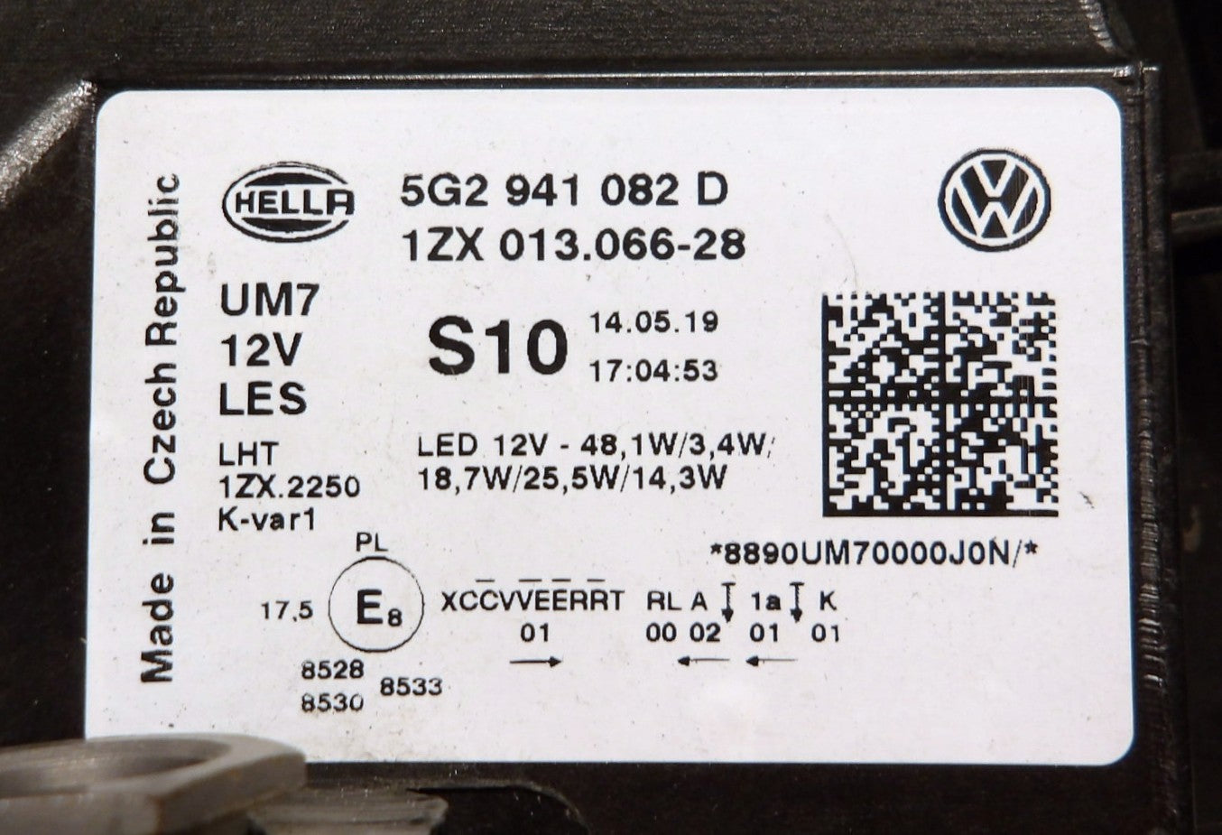 美品・後期 LED 5G VW ゴルフ7・右ヘッドライト 5G2 941 082 D ブラック 純正・フォルクスワーゲン
