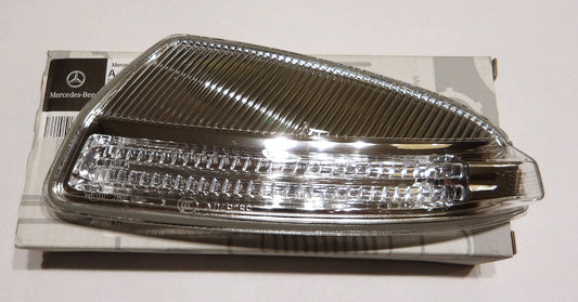 ベンツ Cクラス(W/S204) MLクラス(W164) Vクラス(W639) ドアミラーウィンカーランプ左側【ベンツ純正・新品】
