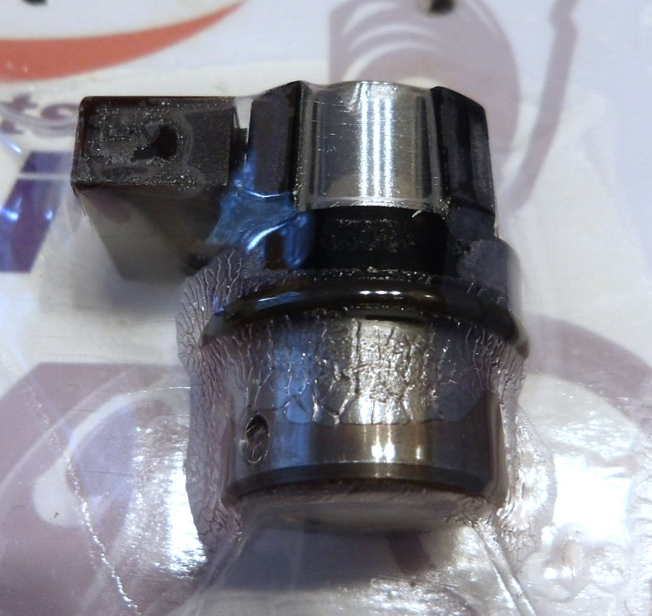 アウディ A4(8E) FF(FWD)2.0L CVTソレノイド3個セット【リビルト品】