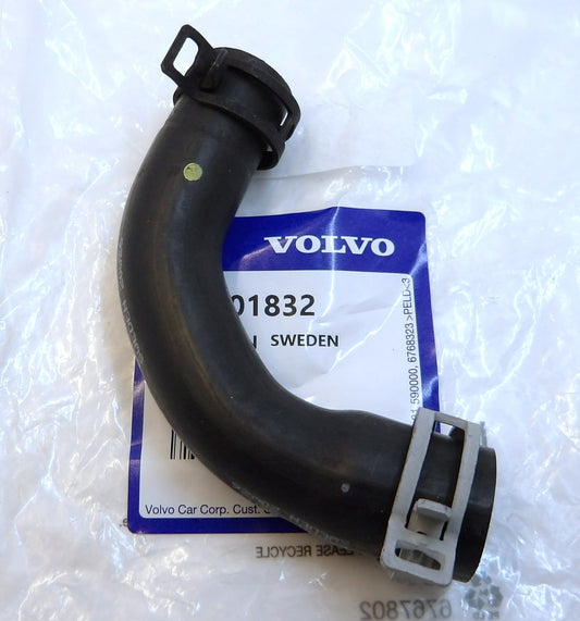 ボルボ V40 XC40 S40 クランクケース換気ホース・ディーゼル D4204T【ボルボ純正・新品】PCVブレザーホース