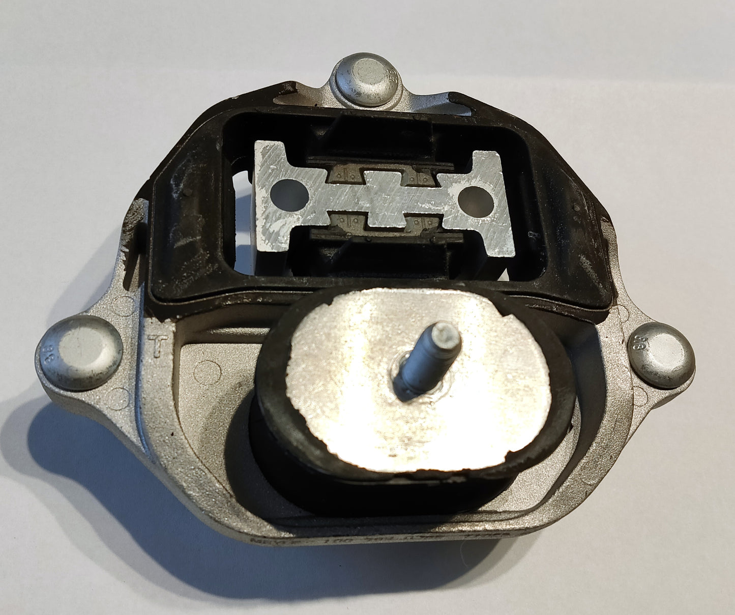 アウディA4(B8 8K)・ A5(8F 8T) ・Q5(8R) ミッションマウント【ドイツ マイレ製・新品】