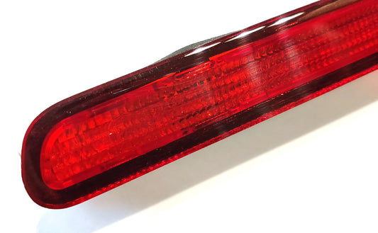 AUDIアウディ A4 (8ED/B7) AVANT アバント ハイマウントストップランプ【新品】8E9945097B 8E5945097B