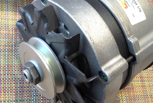 BMW 3/5/6/7/Z1シリーズ E21 E30 E28 E24 E23 オルタネーター(ダイナモ) 80A 【ボッシュ製・新品】