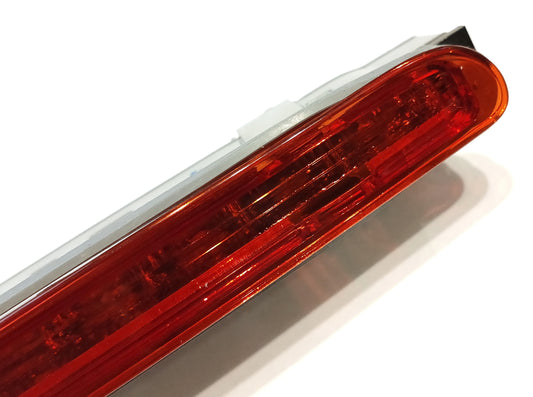 ベンツ Cクラス W203 ハイマウントストップランプ 【新品】2004-2007年