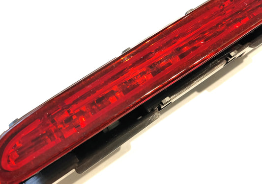 ベンツ Eクラス W211 セダン ハイマウントストップランプ 前期モデル用 2003-2006年【新品】