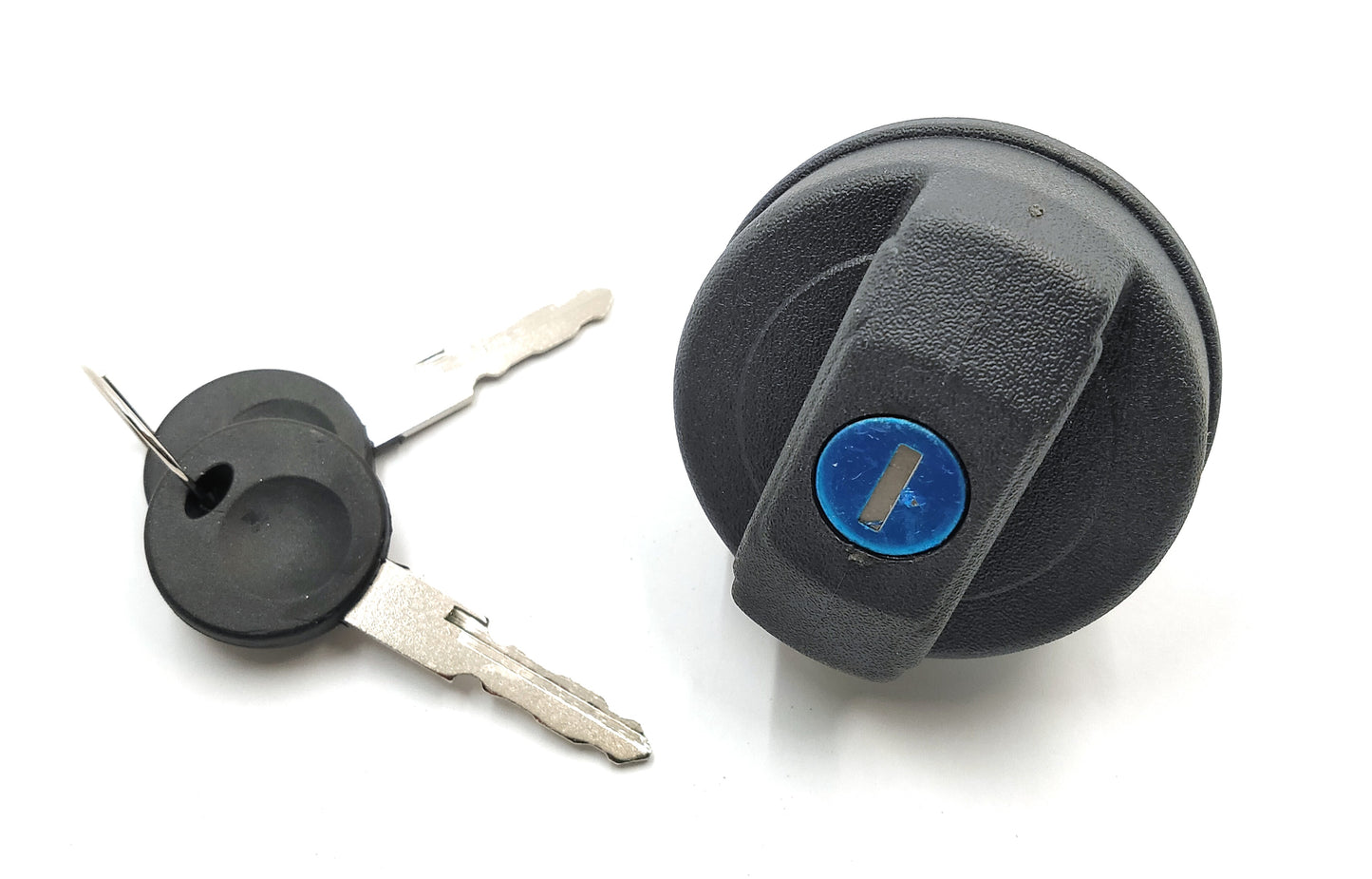 AUDI VW PORSCHE RENAULT SAAB VOLVO 燃料キャップ・ガソリンキャップ・給油キャップ・キーロック付【VAICO製・新品】