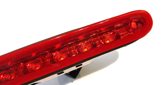 プジョー3008(MK1:T84型) 2009-2016年ハイマウントストップランプ【新品】ブレーキランプ