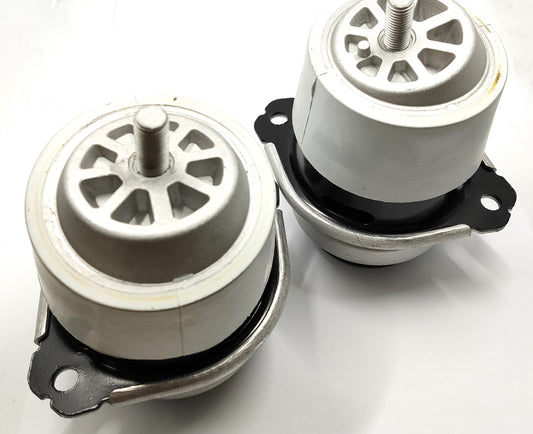 ポルシェ カイエン(955/957/9PA) ・アウディ Q7(4LB)・VW TOUAREG(7L) エンジンマウント 左右セット【ヒートシールド付・新品】