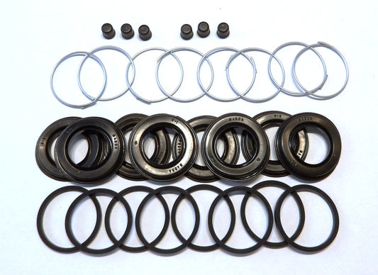 ボルボ 240 260 フロントブレーキキャリパーリペアキット左右分 【新品】