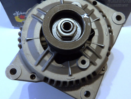 ボルボ 850 V70 S70 C70 960 S90 V90 オルタネーター 120A プーリー付【ボッシュ製・リビルト品】