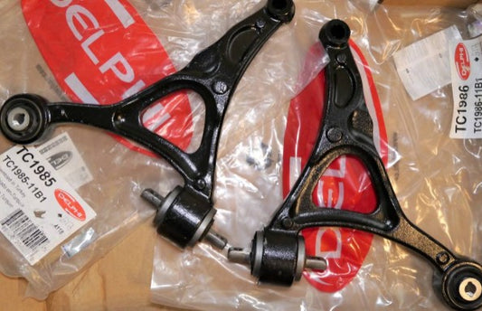 VOLVO ボルボ XC90 フロントコントロールアーム左右セット【DELPHI製・新品】