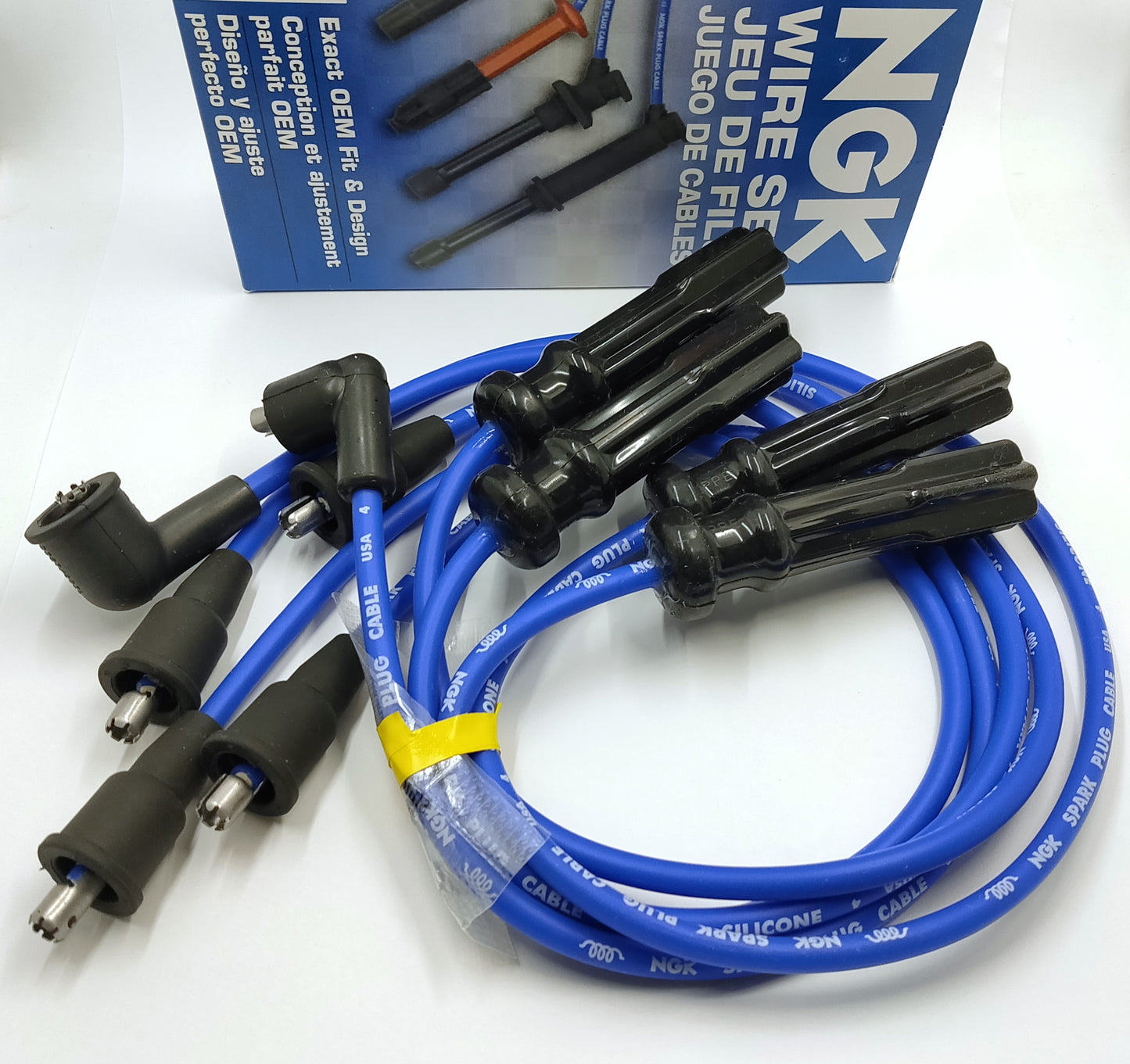 ボルボ 240 244 245 スパークプラグコード新品【シリコン仕様・NGK製品・新品】