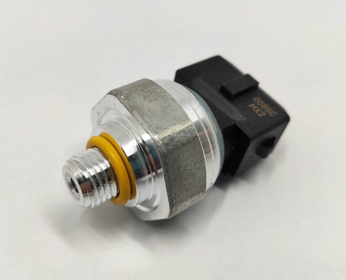 ボルボ XC40 S60 V60 XC60 S90 V90 XC90 エアコン コンデンサープレッシャーセンサー(圧力スイッチ)【新品】