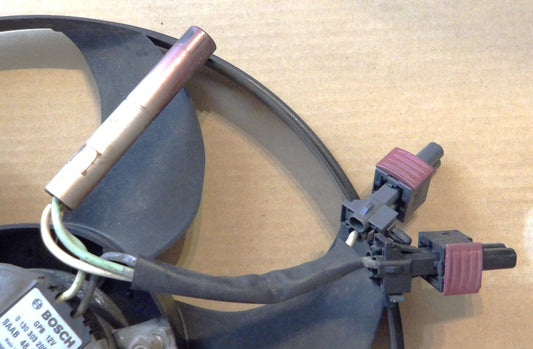 SAAB サーブ NG900 9-3 ラジエーターファン・クーリングファン・冷却ファン【中古】B204 B205