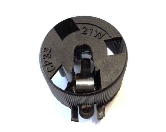 VOLVO ボルボ 240 260 740 760 940 960 S90 V90 21W テールランプ用バルブソケット 1個 【新品】