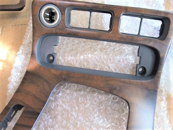 サーブ 9-5 ウッドインパネ ダッシュキット 1998-2005年【サーブ純正・新品】