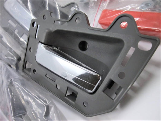 JEEP ジープ グランドチェロキー GRAND CHEROKEE インナードアハンドル 1台分4個セット【新品】グレー・クローム