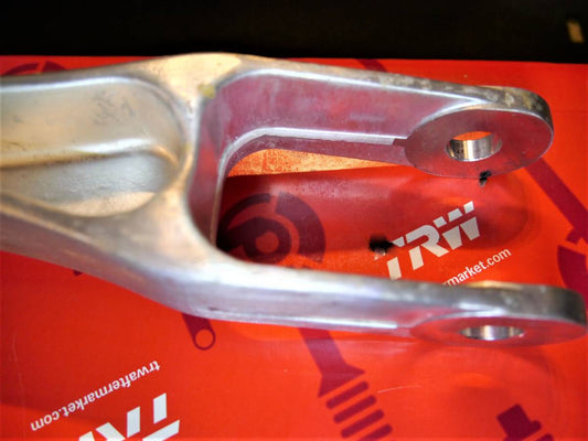 ポルシェ コントロールアーム ボクスター(987) ケイマン(987)【1本・TRW製・新品】リア 左右共通