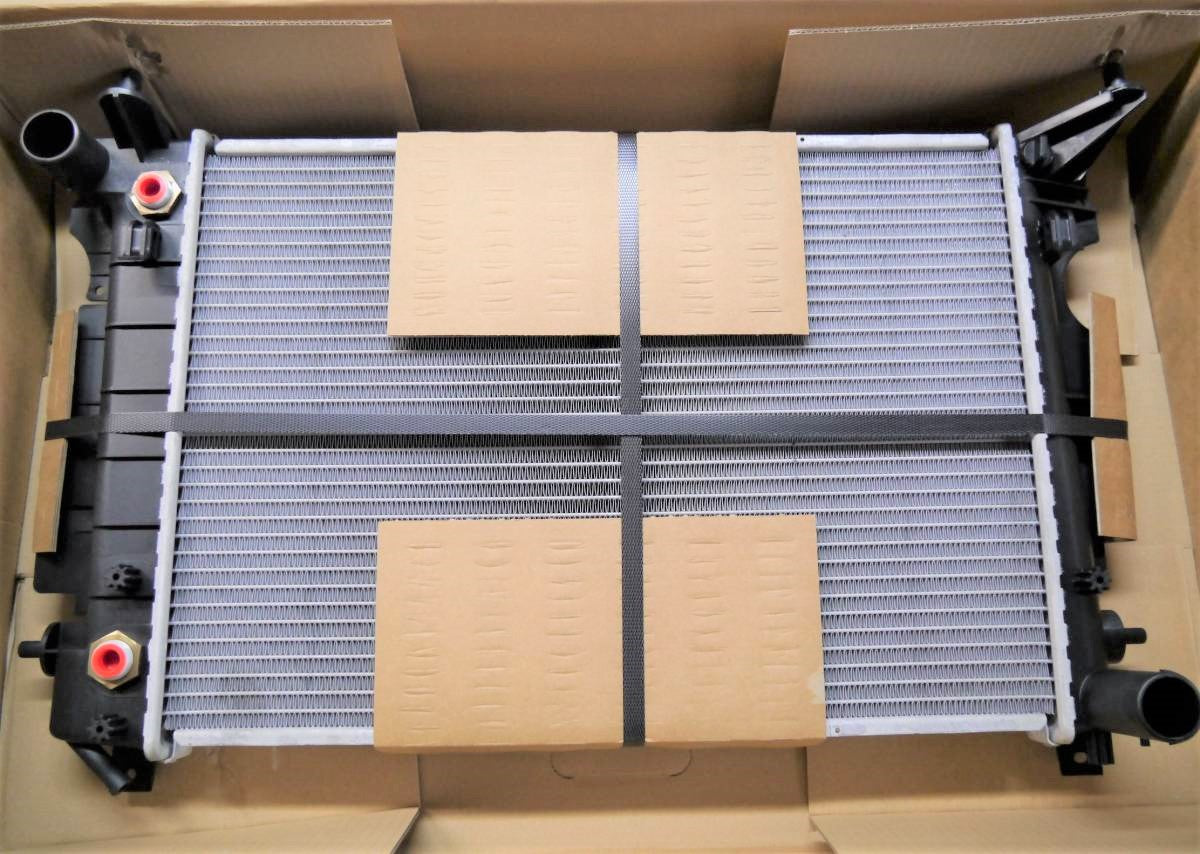 サーブ9-3 NG900用ラジエーター【新品】1994-2003年 VIGGEN含む