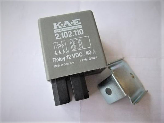 ボルボ 850 S70 V70 C70 フューエルインジェクションリレー【新品】