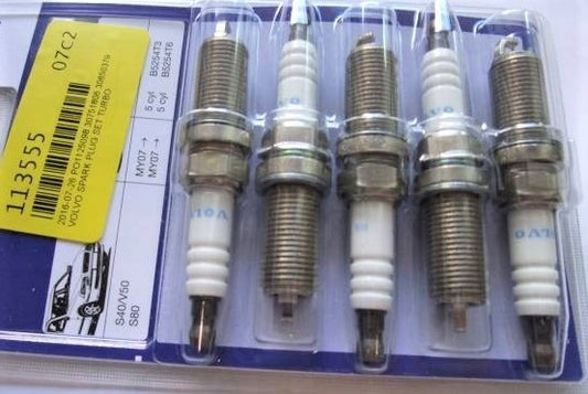 ボルボ C30 S40 V50 S60 C70 V70 スパークプラグ【ボルボ純正・新品】5本セット