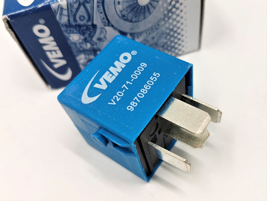 BMW リレー 適合車種多数 ガソリンポンプ・マルチ用途【VEMO・新品】