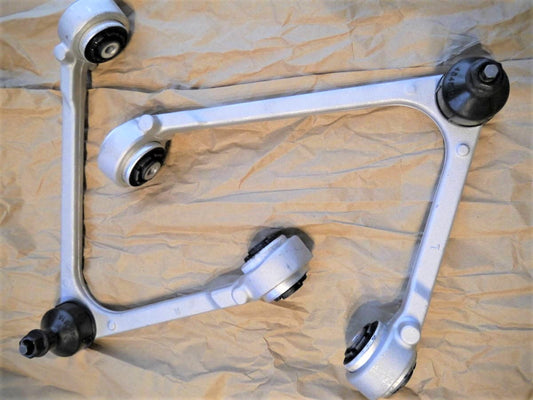 ジャガー S-TYPE Sタイプ XJ8 XJR SUPER V8 VANDEN PLASバンデンプラ フロントアッパーアーム左右セット【新品】