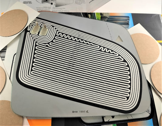 クライスラー JEEP ジープ GRAND CHEROKEE グランドチェロキー(WK/WK2) ドアミラーガラス左側【新品】2011年以降モデル