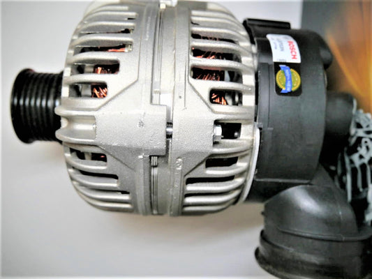 BMW 3/5/X5/Z3シリーズ E46 E39 E53 E36 プーリー付きオルタネーター(ダイナモ) 120A 【ボッシュ製・新品】