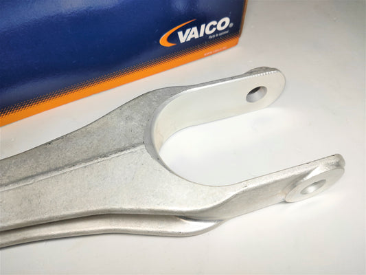 ポルシェ コントロールアーム 911 (997) ボクスター(987) ケイマン(987) 1本【ドイツ VAICO製・新品】フロント 左右共通