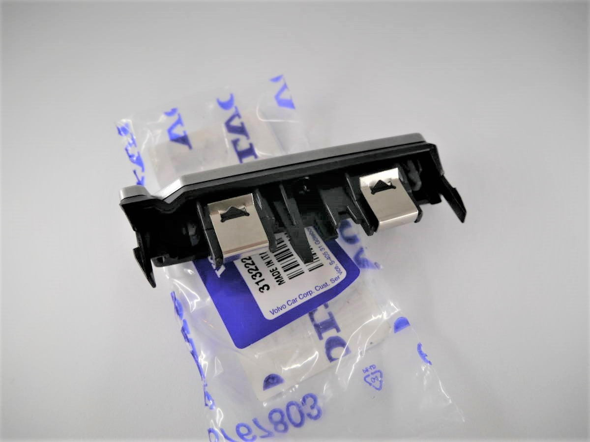 ボルボ Rデザイン S60 V60 フロントグリルエンブレム【ボルボ純正・新品】