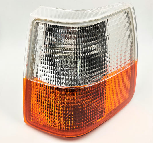 ボルボ 740 760 940 960 S90 V90 フロント左コーナーランプ・ウィンカー【新品】