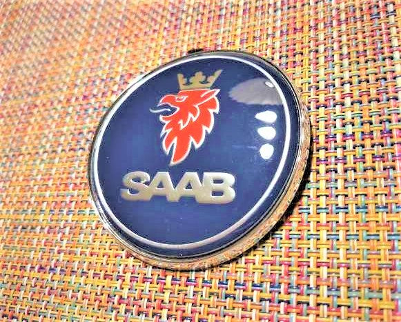 【送料無料】サーブSAAB9-3 リモコンカバー　エンブレム付き　【新品】キーカバー 送料無料サーブSAAB9-3 リモコンカバー エンブレム付き 新品キー