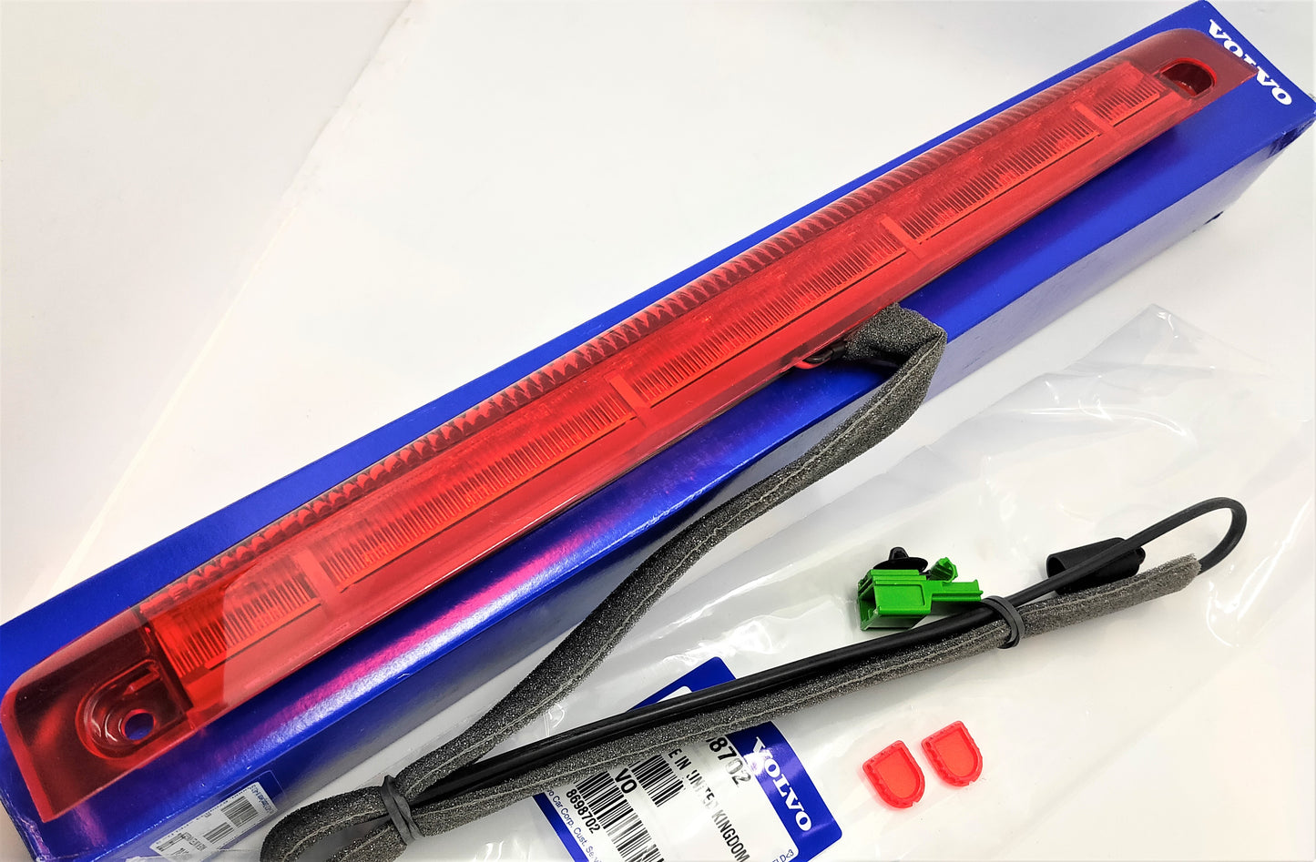 ボルボ V70(MK2) XC70(MK2) リアスポイラー用ストップランプ ハイマウントストップライト【ボルボ純正・新品】ブレーキライト