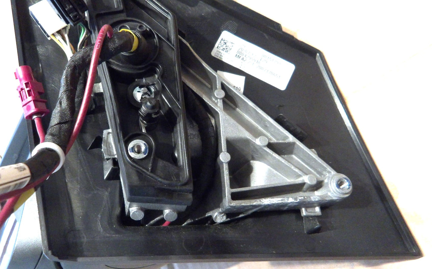 BENZベンツ W247 Bクラス ドアミラー ブラックメタリック BSA左側【中古】2478105106 ブラインドスポットアシスト