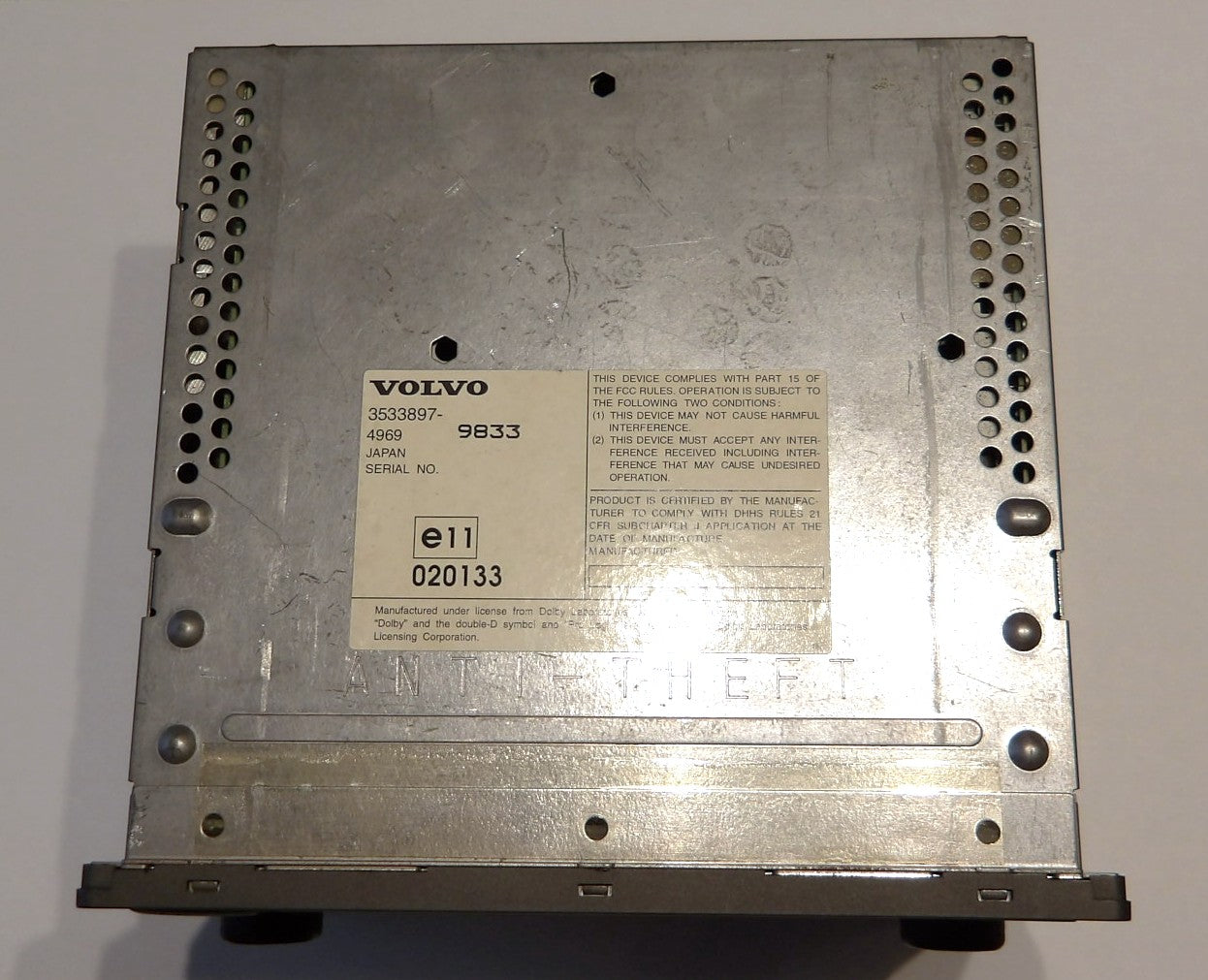 VOLVO ボルボ V70(8B) SC-931 純正ステレオ・3連奏CD オーディオヘッドユニット 【貴重・動作品・USED】マガジン付