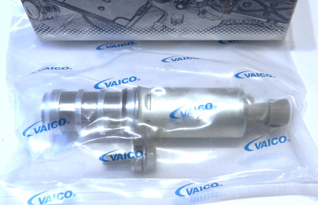 アルファロメオ 159(939) BRERAブレラ SPIDER VVTソレノイド インテーク側【VAICO製・新品】2.2L カムシャフト