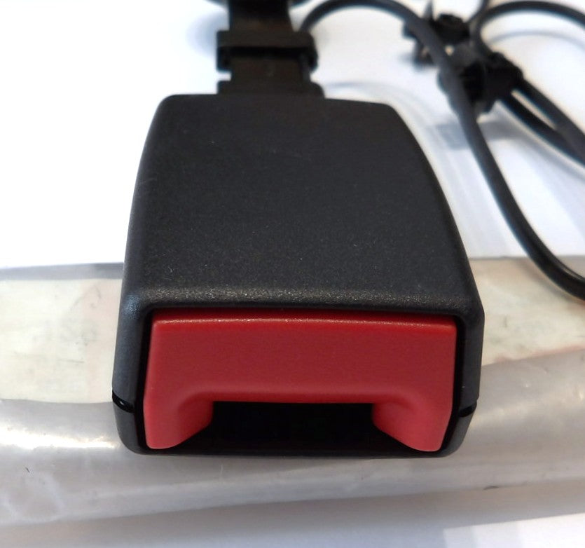 SMART スマート 453 フロントシートベルトバックル左右共通1個 【純正・新品】キャッチ