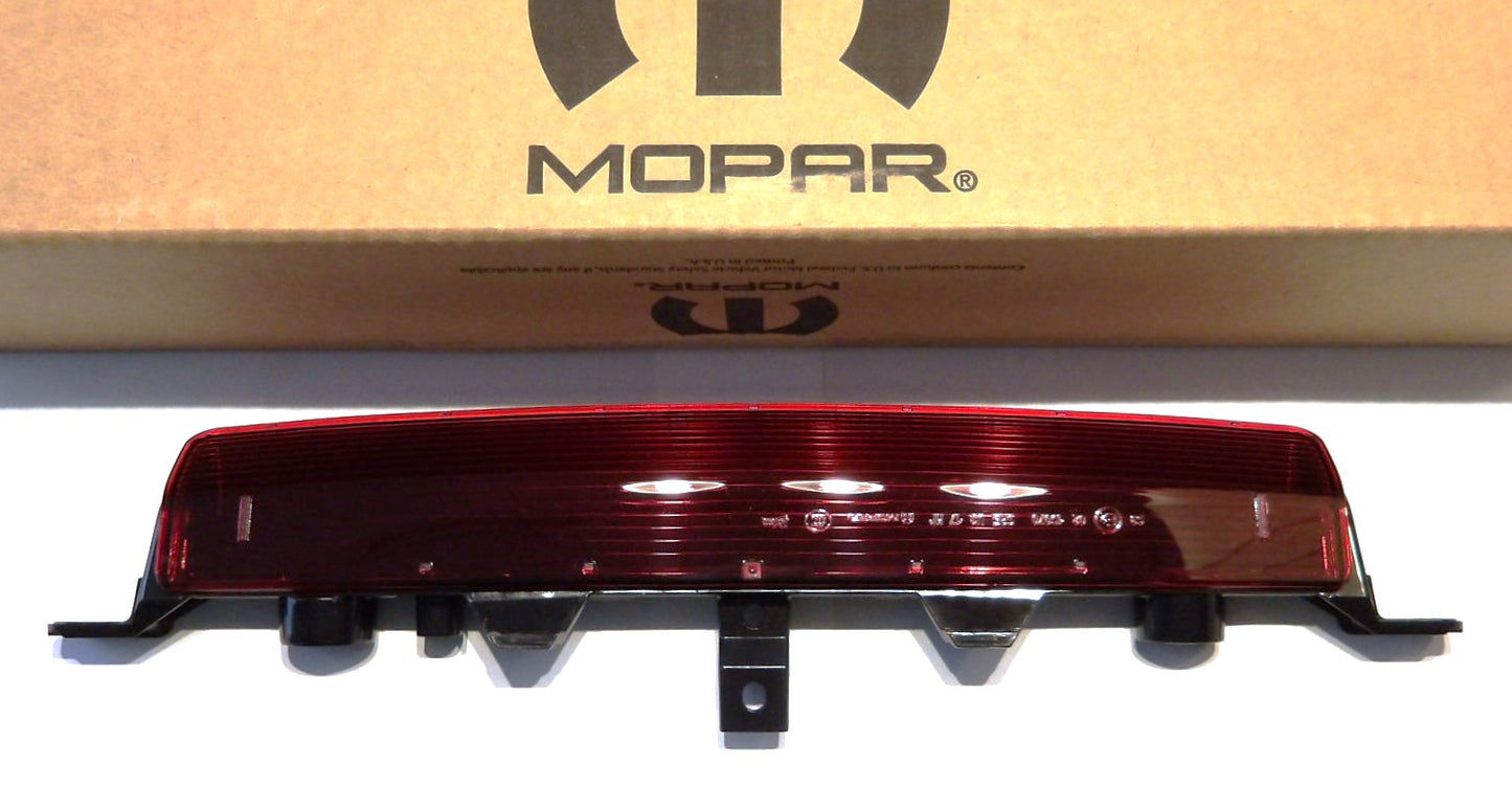 クライスラー JEEP ジープ COMPASSコンパス(MK2/MP) ハイマウントストップランプ 【JEEP MOPAR純正・新品】