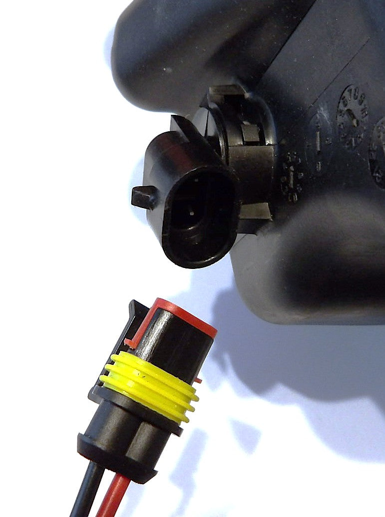 SAAB FB284 V6 9-3 サーブ クーラントタンク 防水コネクタ付【新品】リザーバータンク