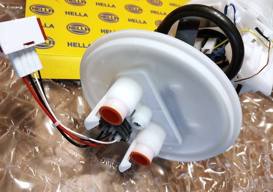 サーブ9-5 B205 B235 B308 燃料ポンプユニット 残量ゲージ・Oリング・ロックリング付【HELLA製・新品】FUELPUMP ガソリンポンプ