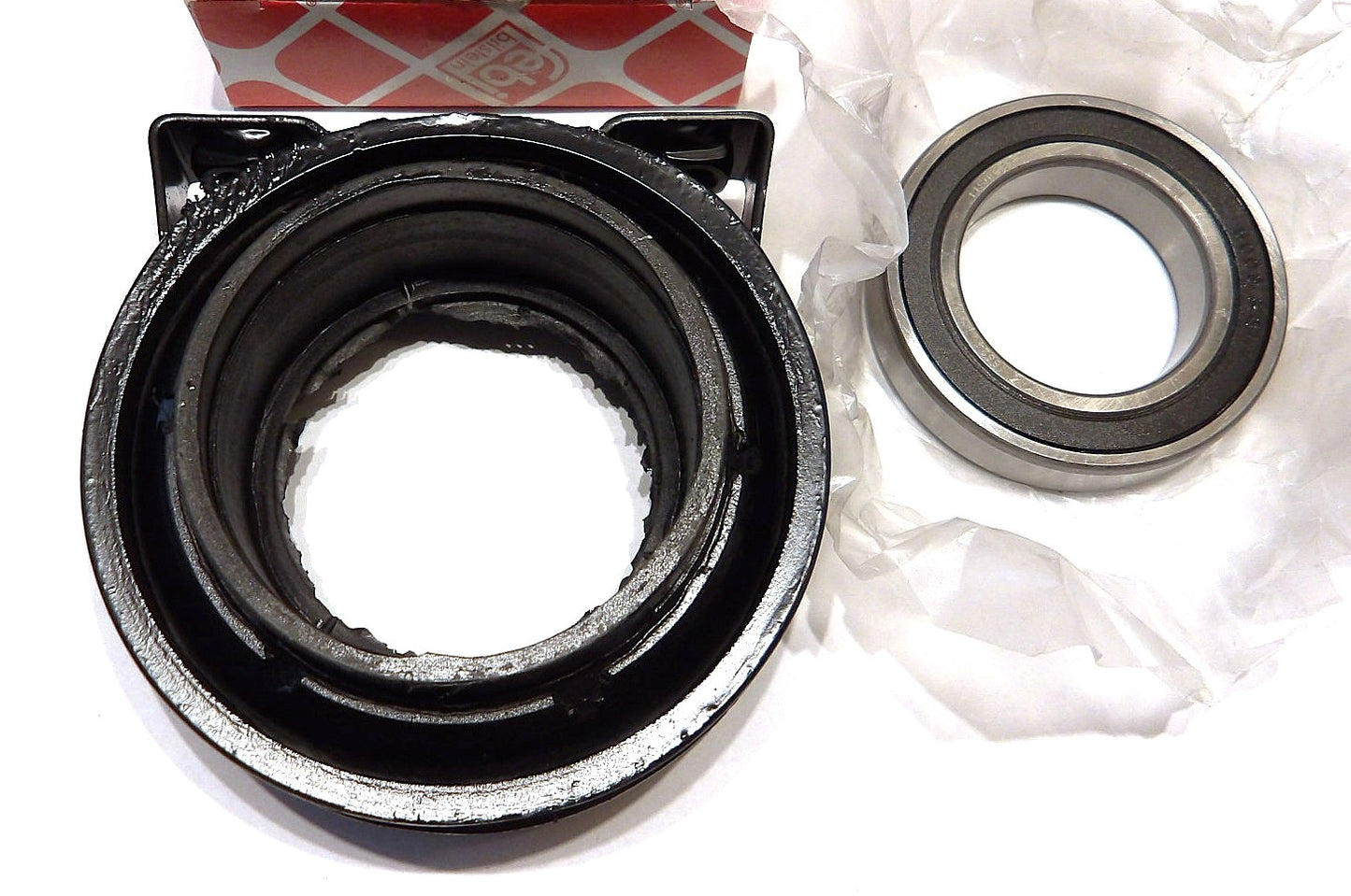 ボルボ 740 760 780 940 960 S90 V90 プロペラシャフトセンターベアリングキット （フロントシャフト直径：50mm)【新品】