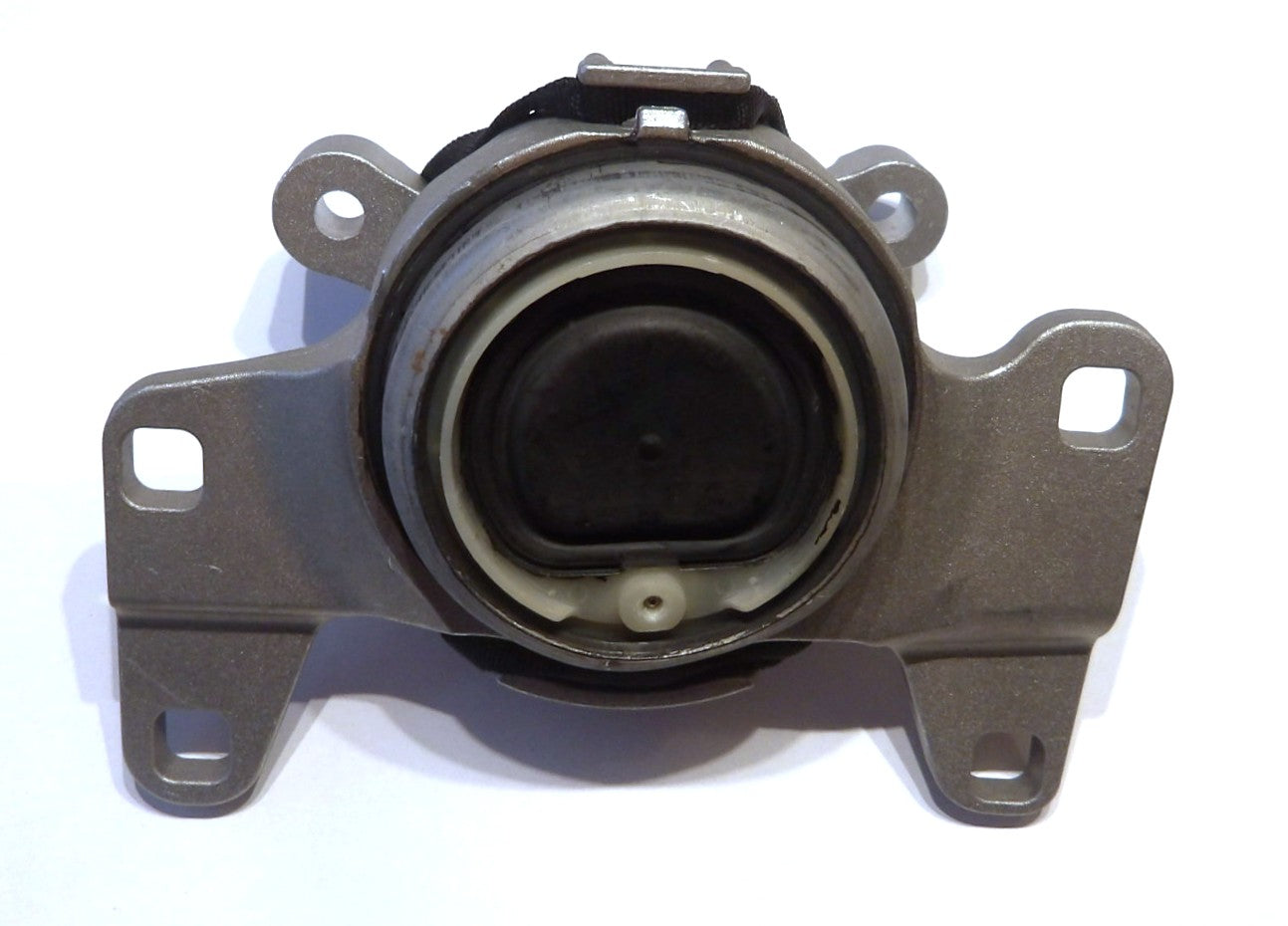 ボルボ V40(MK2) V40 CC クロスカントリー エンジンマウント左側 B4204T D4204T【新品】32222136