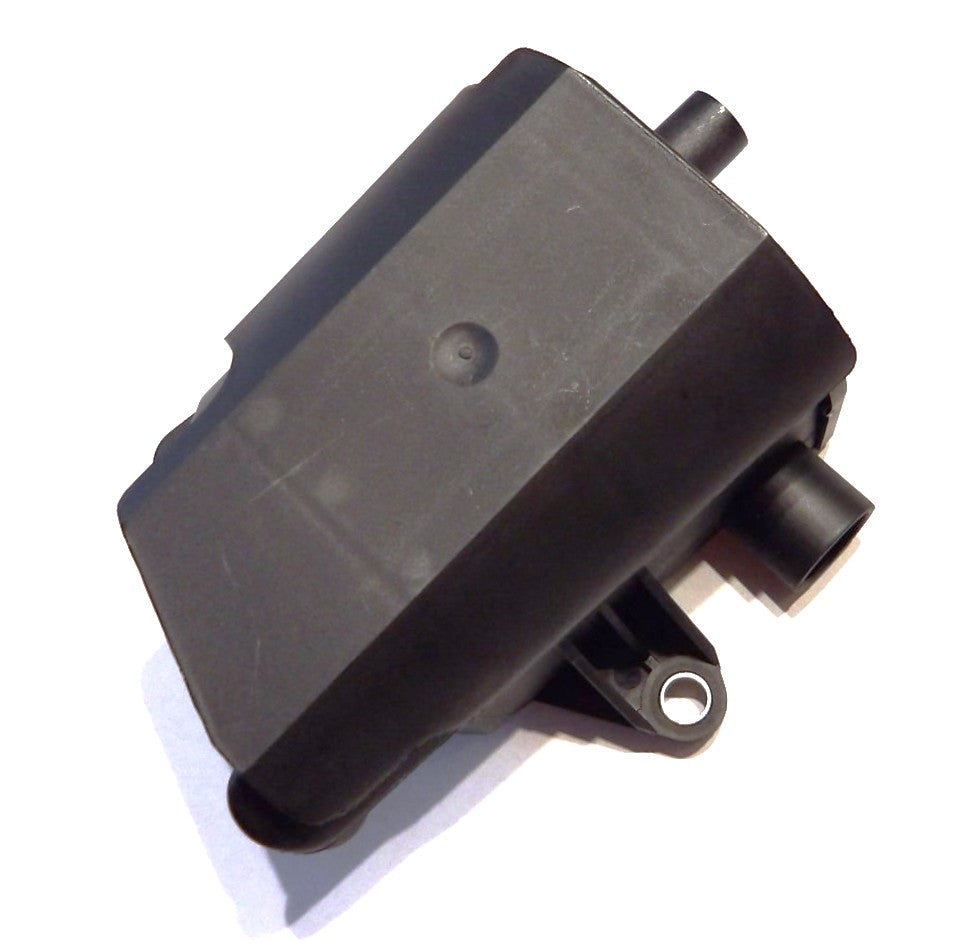 ボルボ 850 V70 C70 S70 換気パイプ用オイルトラップ【新品】換気ホース フレームトラップ