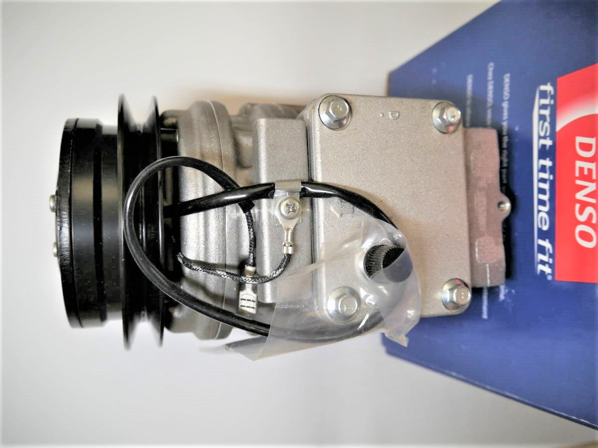 ポルシェ964用DENSO A/Cコンプレッサー 未使用品 ポルシェ964用DENSO A/Cコンプレッサー 未使用品 ポルシェ964 エアコン